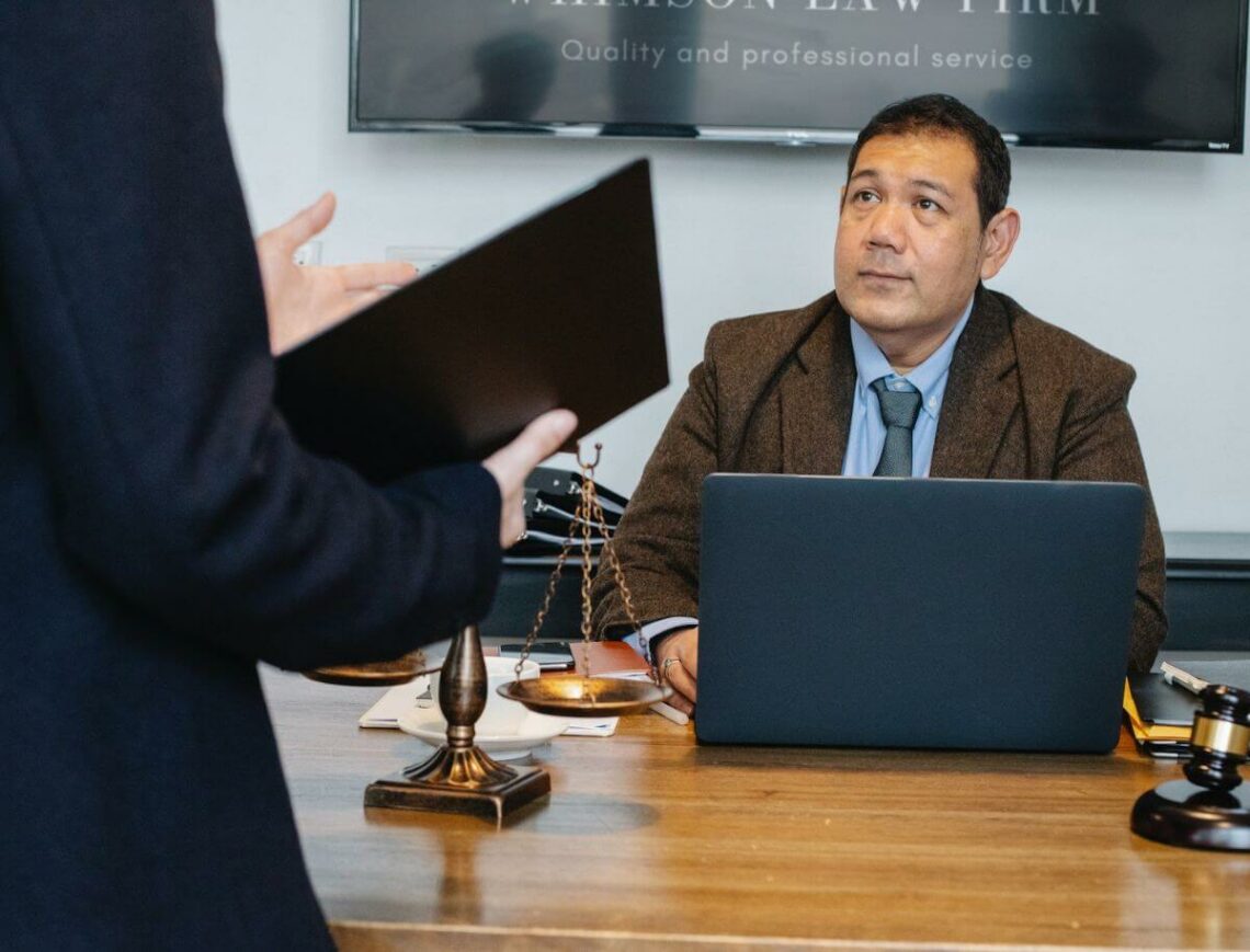 avocat qui engage un coach
