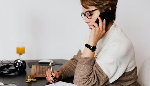 Avocat qui gère la relation client