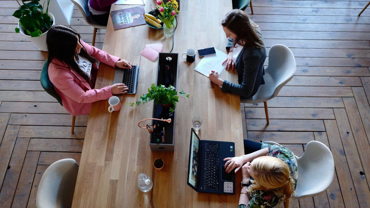 S'adapter au travail